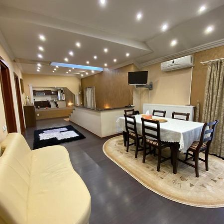 拉迪亚Central Apart公寓 外观 照片